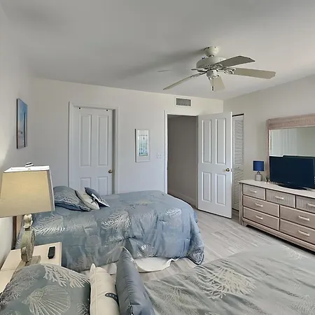 Ocean Harbor 104A Apartment